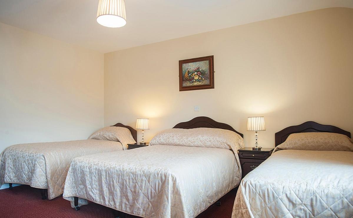 Dun Ri Guesthouse Клифдън Екстериор снимка
